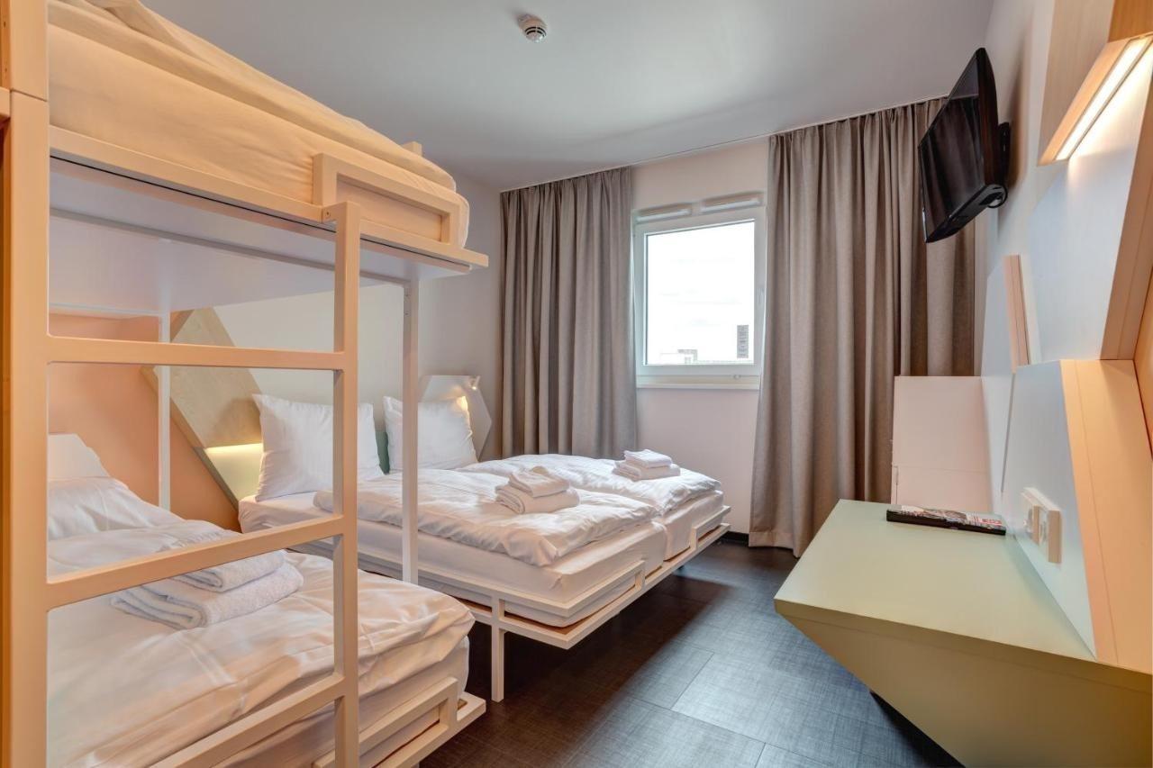 Meininger Hotel Heidelberg Hauptbahnhof Dış mekan fotoğraf