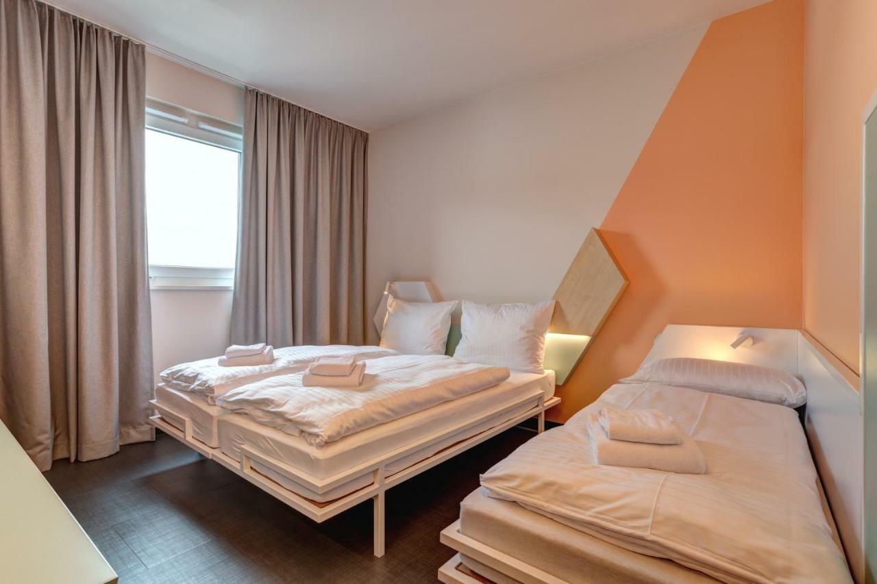 Meininger Hotel Heidelberg Hauptbahnhof Dış mekan fotoğraf